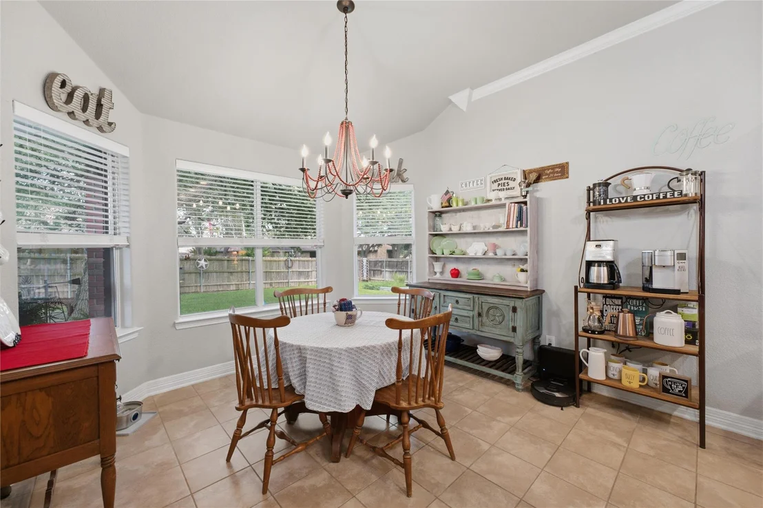 Photo of 302 Wrought Iron DR