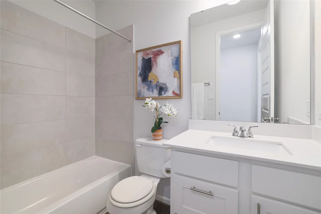 Photo of 308 Berkeley PL