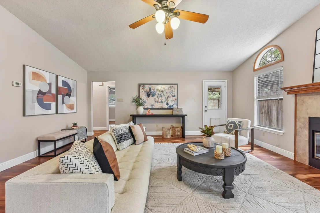 Photo of 3408 Larkspur WAY