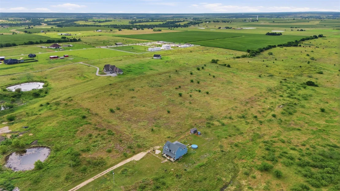 Photo of 634 County Road 451 RD