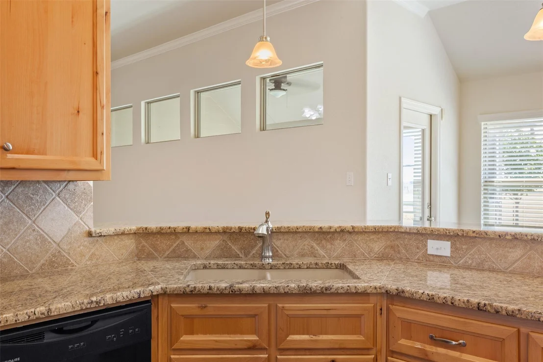 Photo of 10559 Hartrick Bluff RD