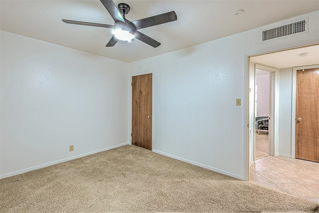 Photo of 5304 Bedford