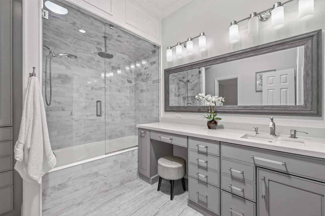 Photo of 13536 Anarosa LOOP