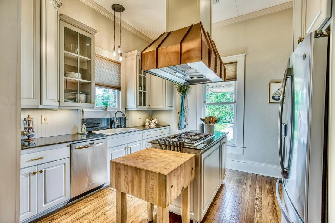 Photo of 402 Ross ST