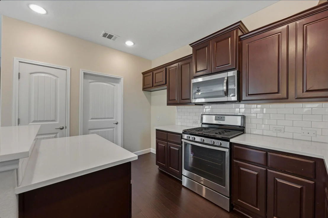 Photo of 9329 Alex LN