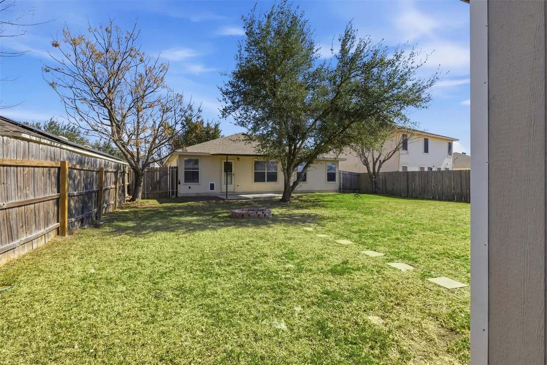 Photo of 709 Lavaca LOOP