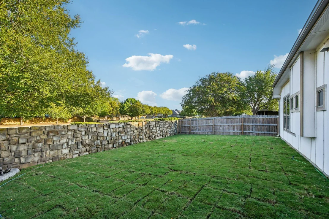 Photo of 634 Irvin DR
