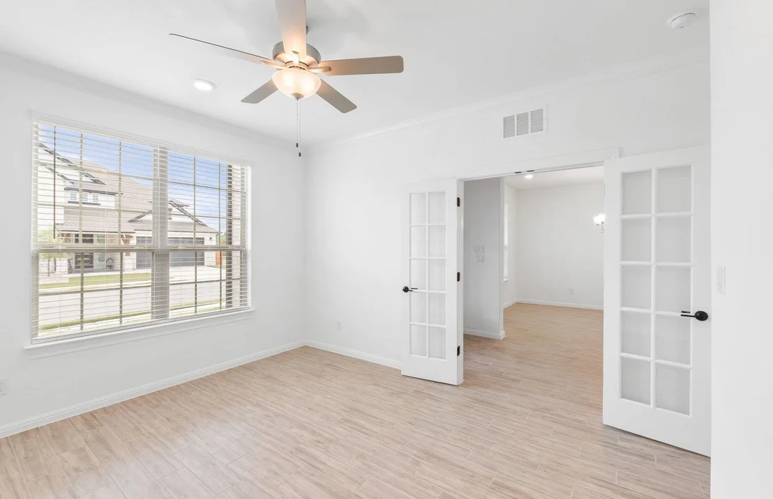 Photo of 2905 Zuni PATH