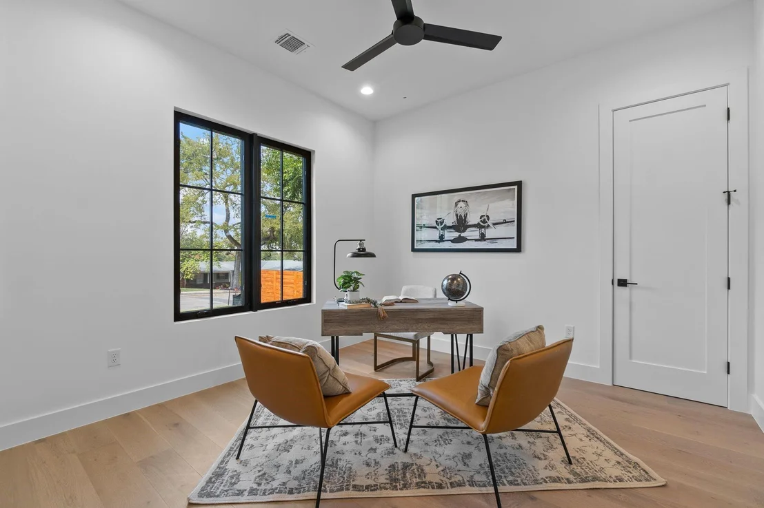 Photo of 2318 Westoak
