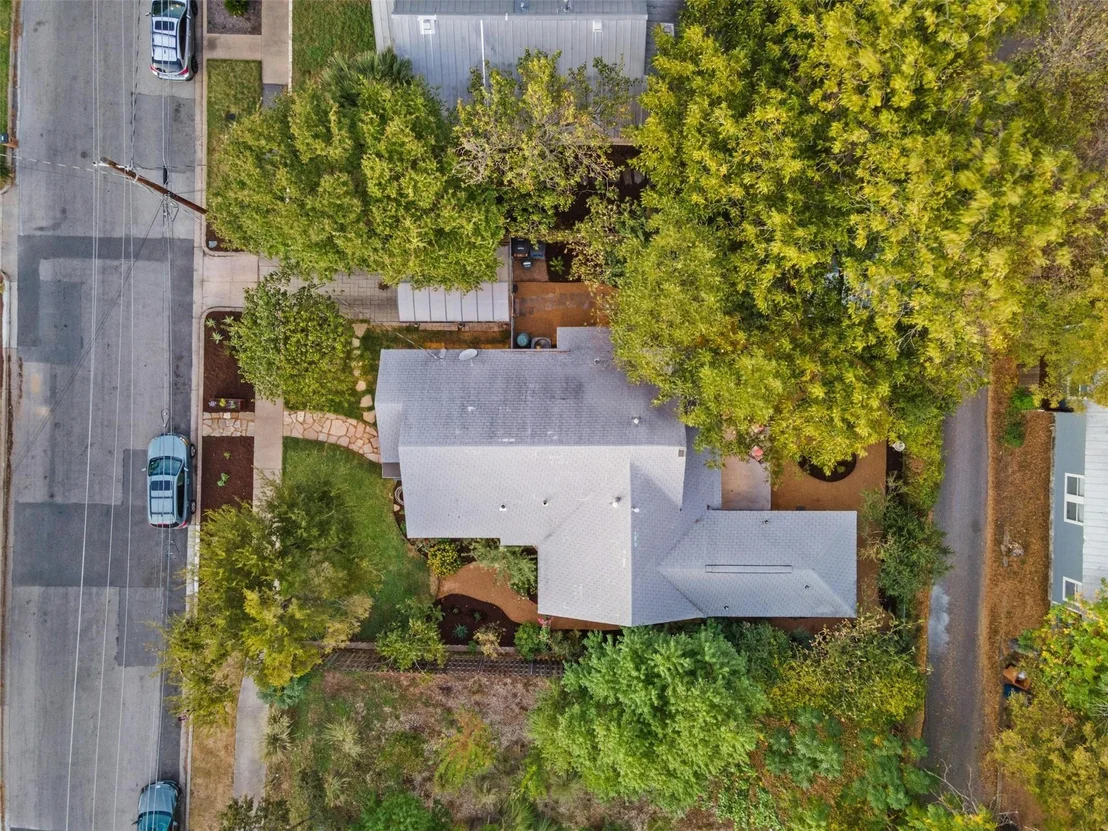 Photo of 3505 West Ave