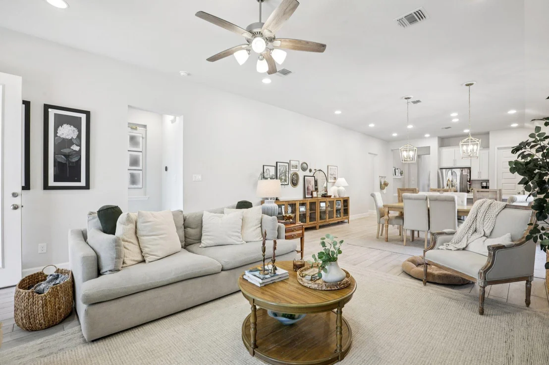 Photo of 156 Plumbago LOOP