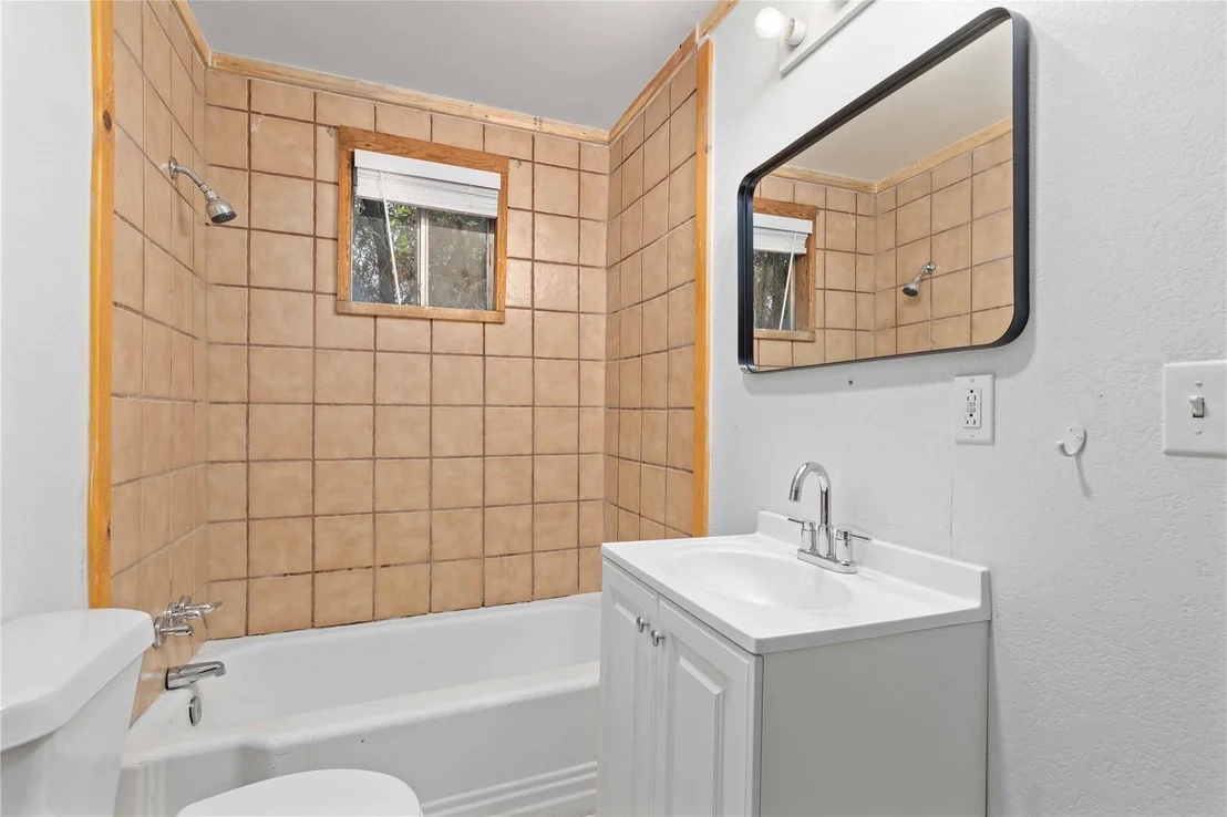 Photo of 6916 Clover Leaf DR