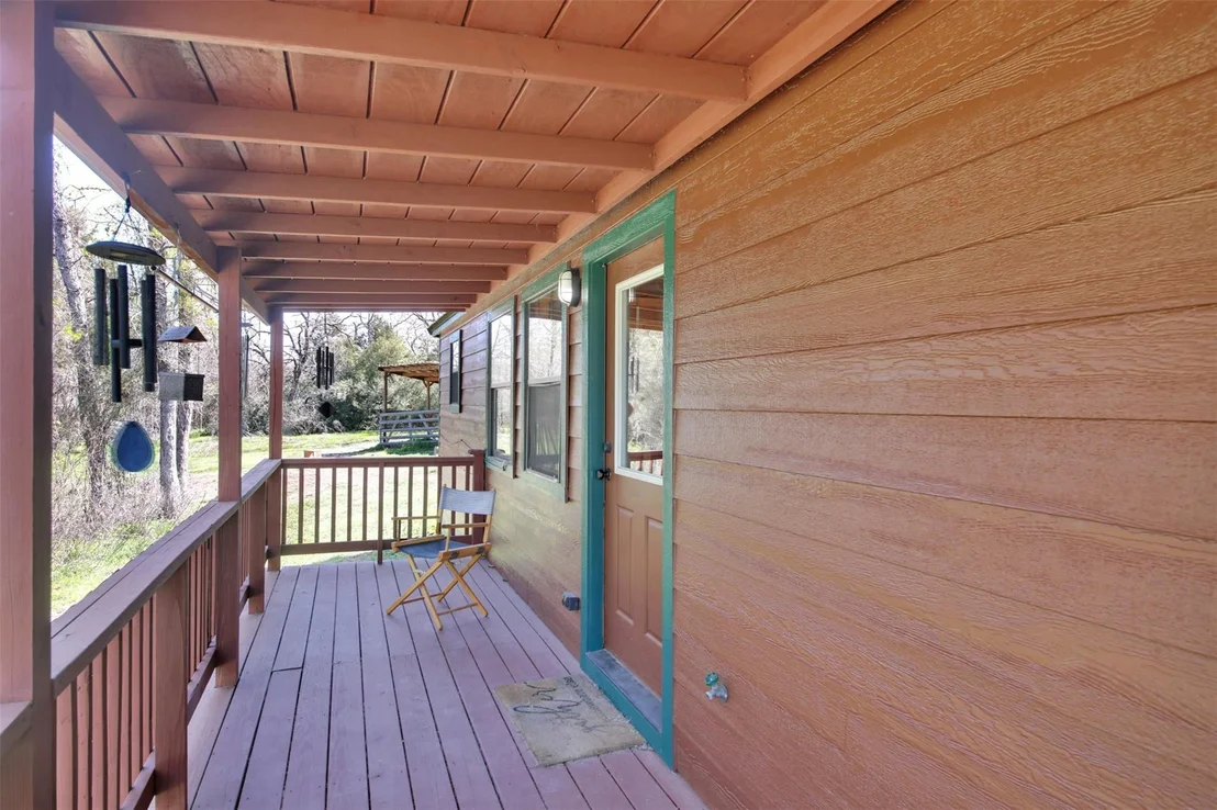 Photo of 1205 Private Road 7016 RD
