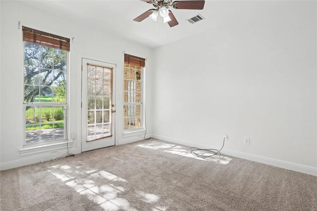 Photo of 38 Tiburon DR