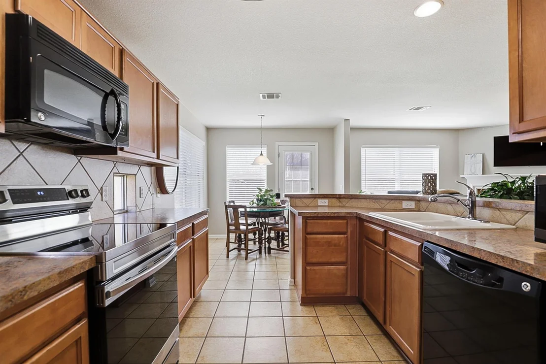 Photo of 353 King Elder LN