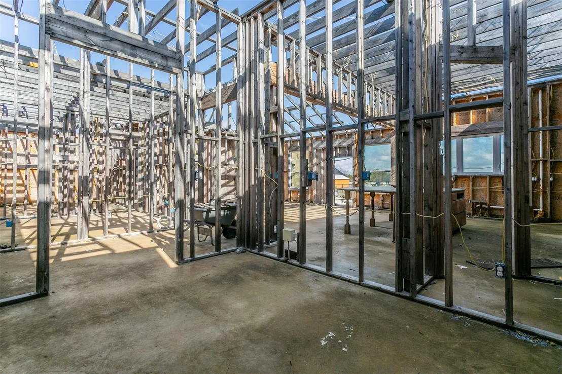 Photo of 2178 Southbend RD