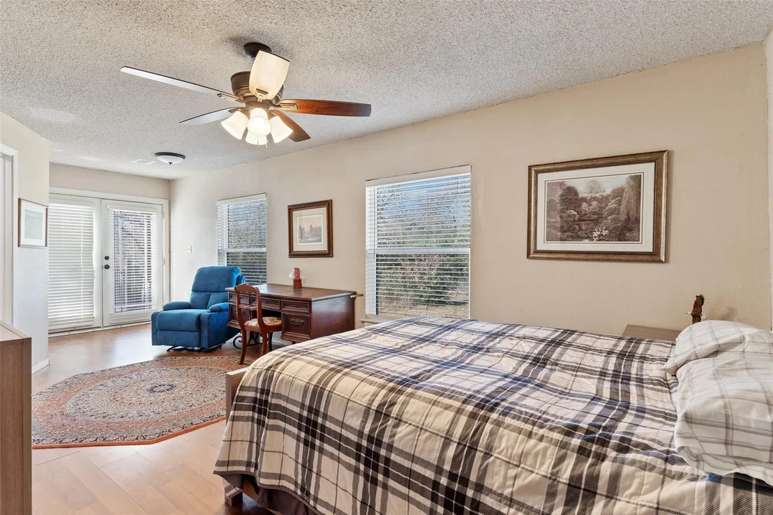 Photo of 184 Farris LN
