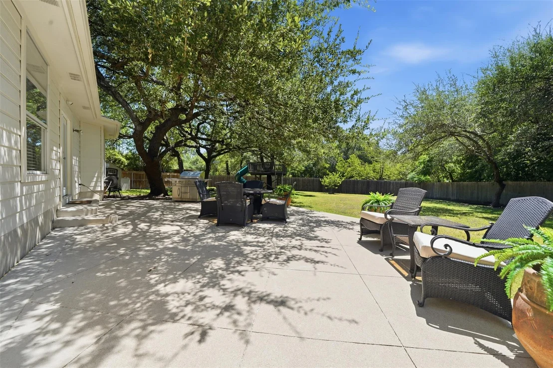 Photo of 1700 Clay LN