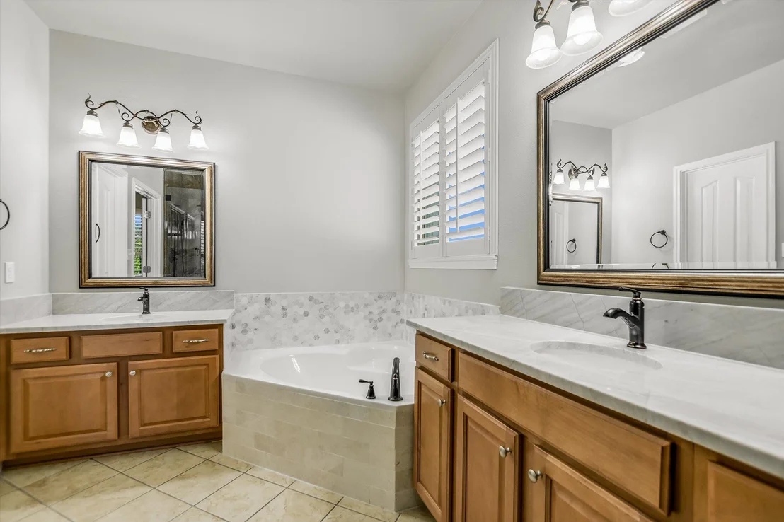 Photo of 14316 Broadwinged Hawk DR