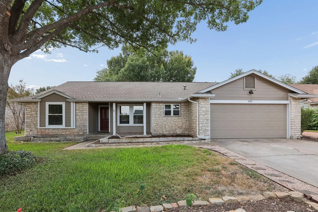 Photo of 901 Ramble Creek DR