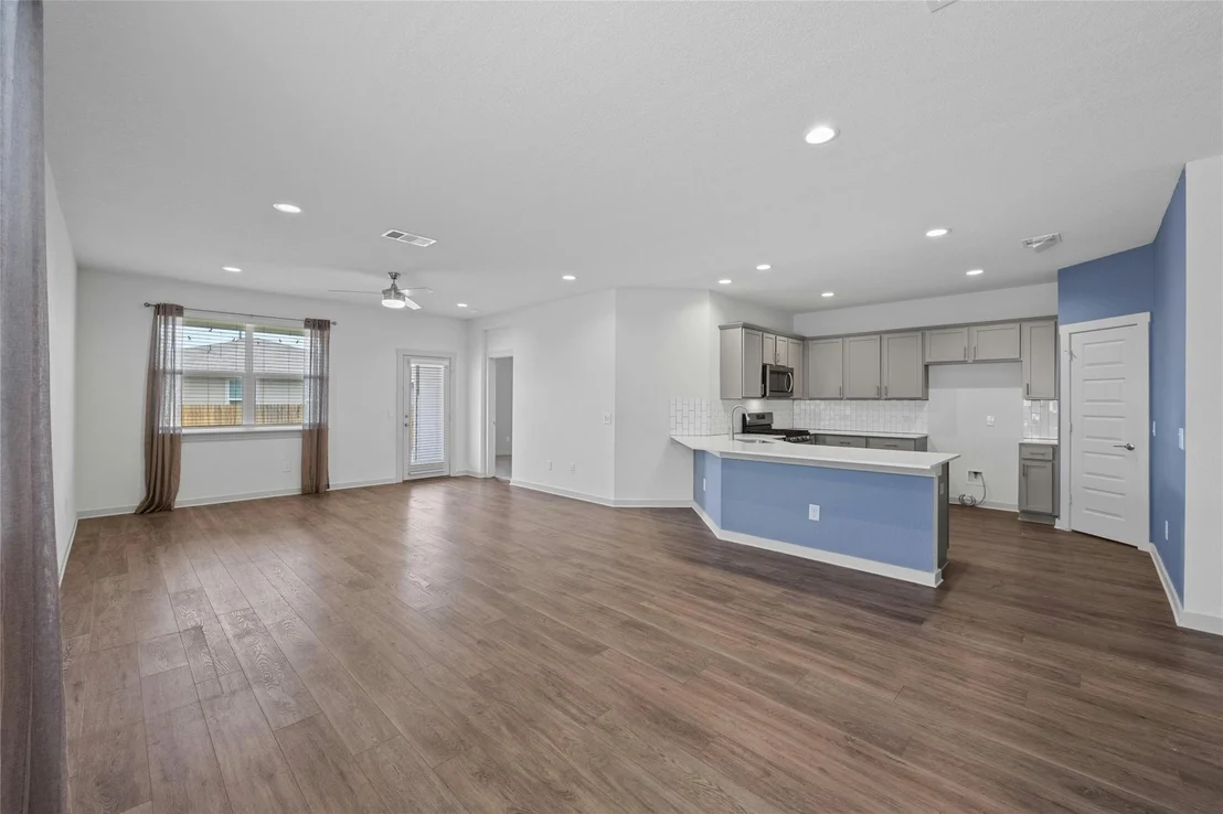 Photo of 141 Parryi CV