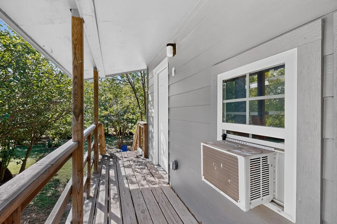 Photo of 1100 Neans DR