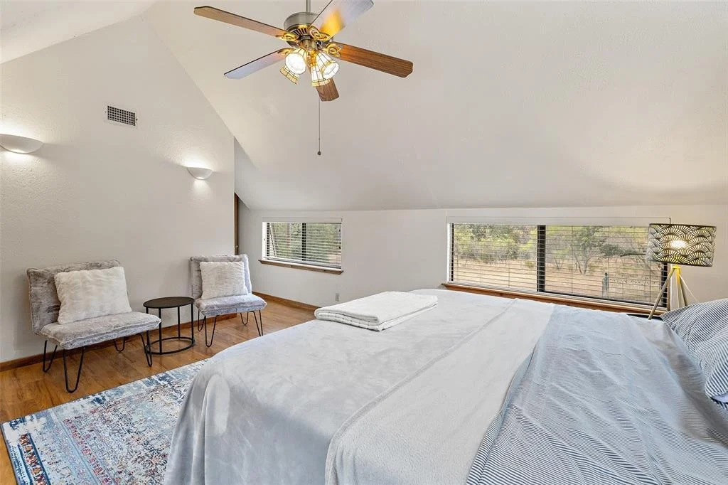 Photo of 318 Coventry RD