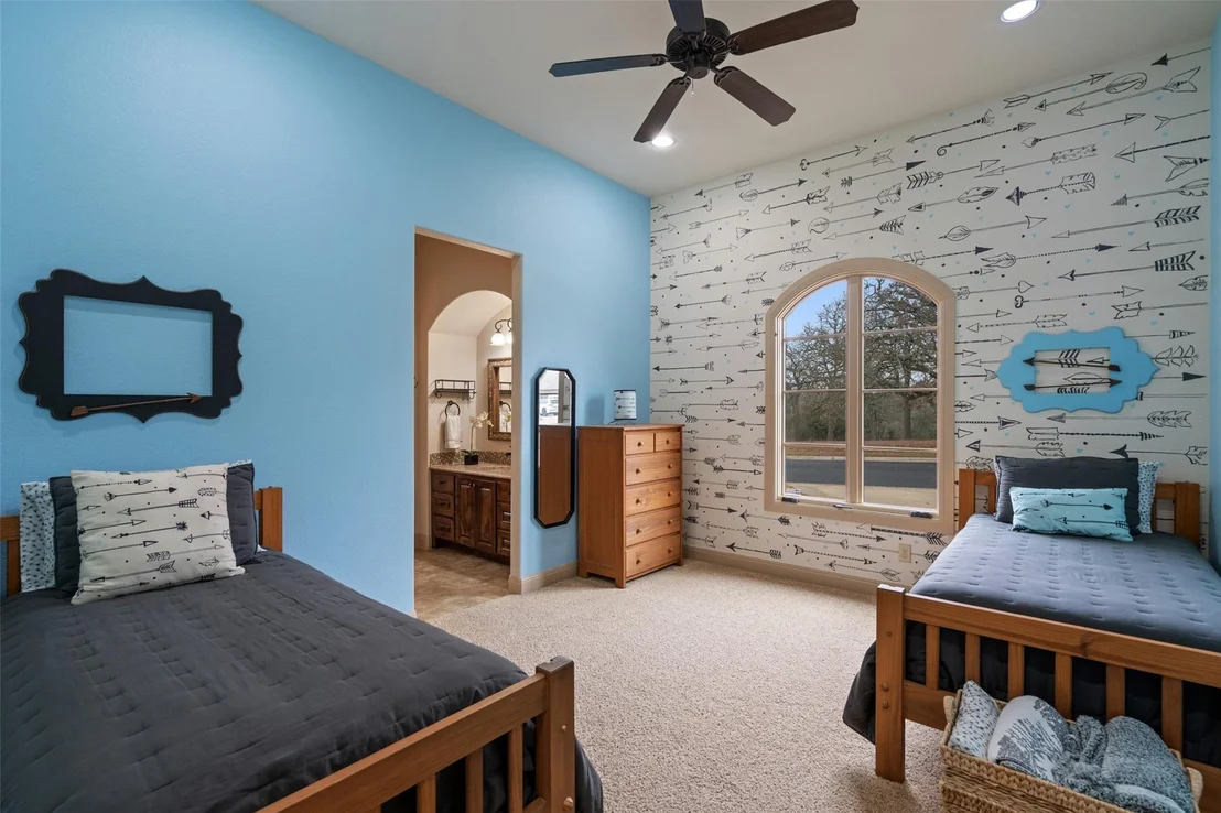 Photo of 104 Fishspear LN