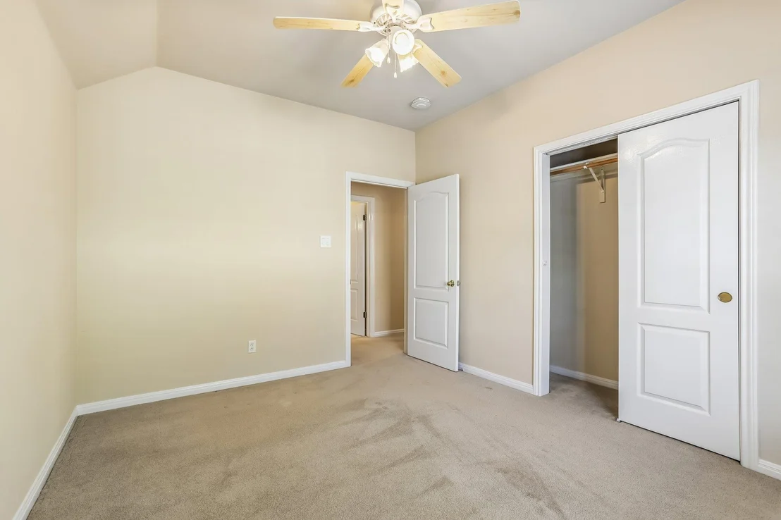 Photo of 15008 Thatcher DR