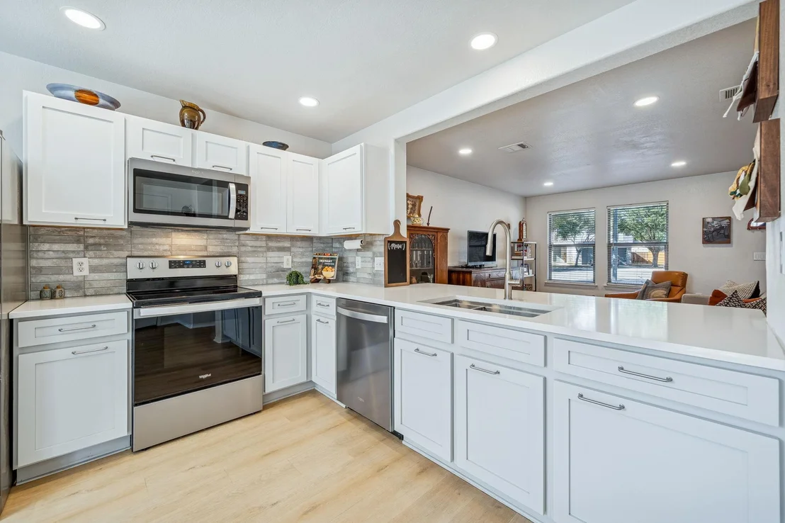 Photo of 8609 Quinton CV