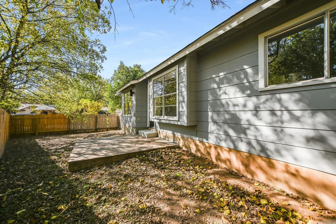 Photo of 7003 Castlekeep Way