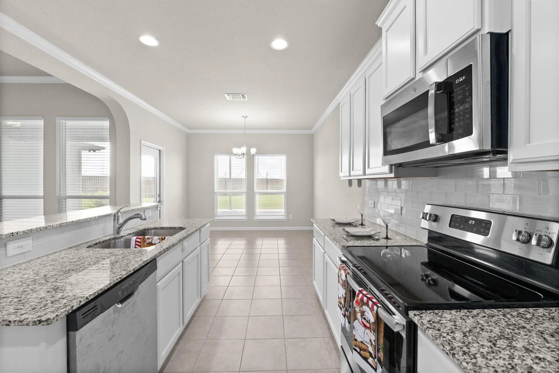 Photo of 6142 Fairburn CT