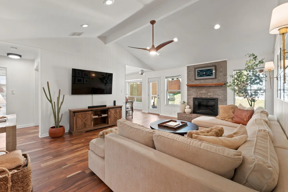 Photo of 6504 Sunnysky WAY