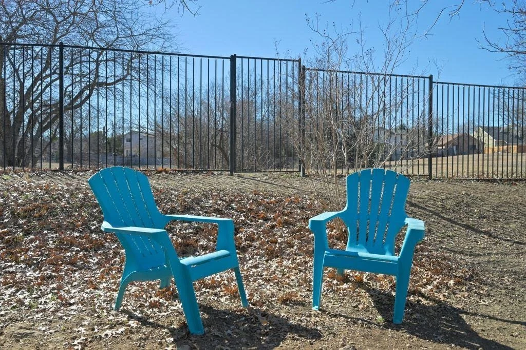 Photo of 1506 Clearview LOOP