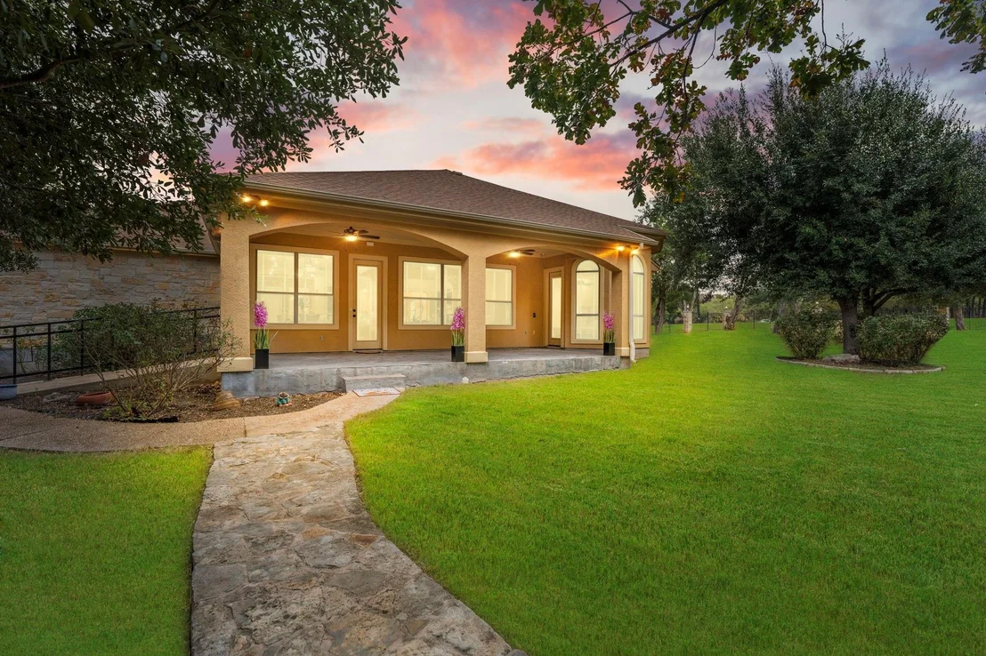 Photo of 1798 Elliott Ranch RD