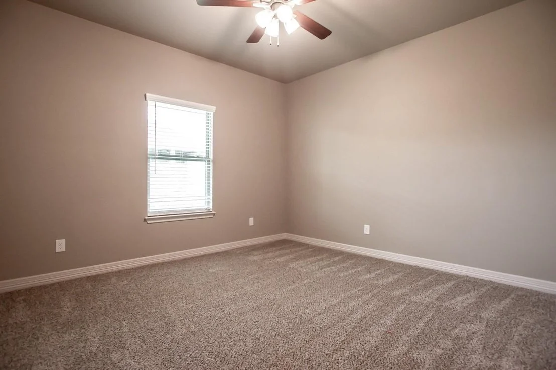 Photo of 1018 Winchester DR