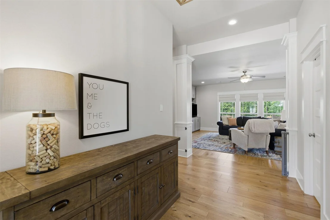 Photo of 1804 Tanner LOOP