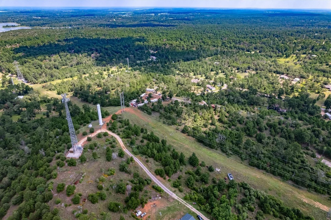 Photo of Unit D at 467 Pine Tree LOOP