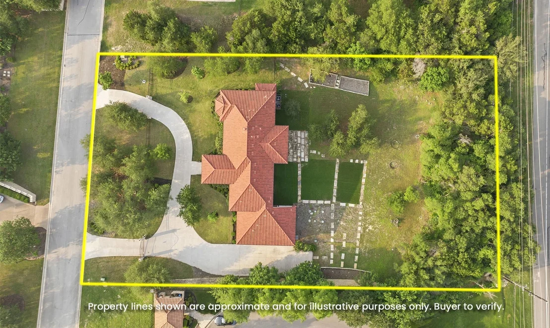 Photo of 427 Bella Montagna CIR