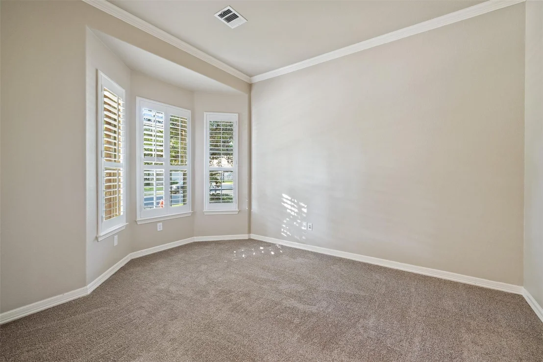 Photo of 1111 Hillridge DR