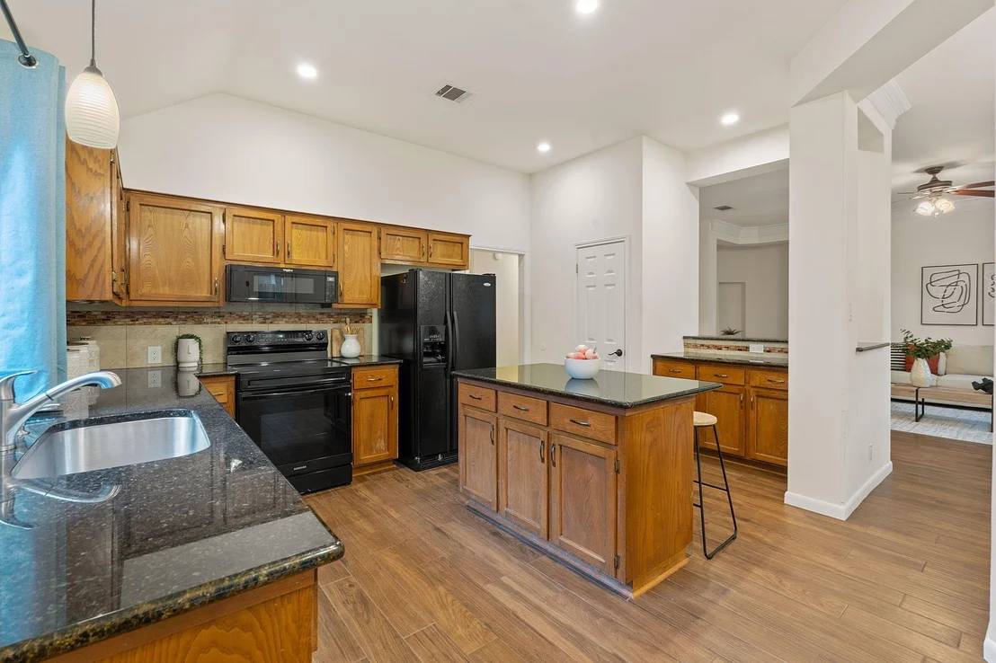 Photo of 8104 Isaac Pryor DR