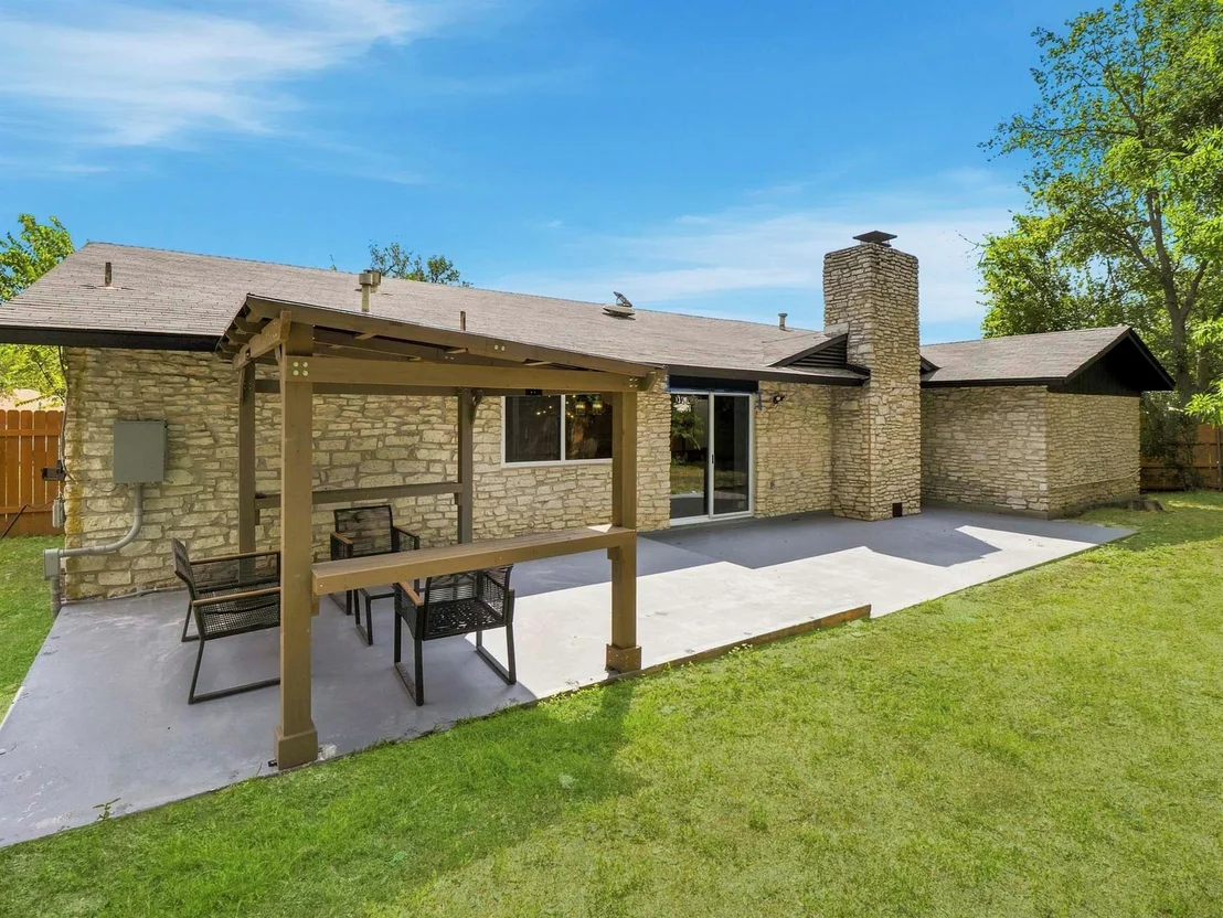 Photo of 12332 Deerbrook TRL