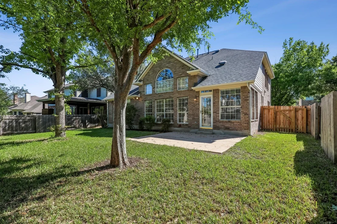 Photo of 15008 Thatcher DR