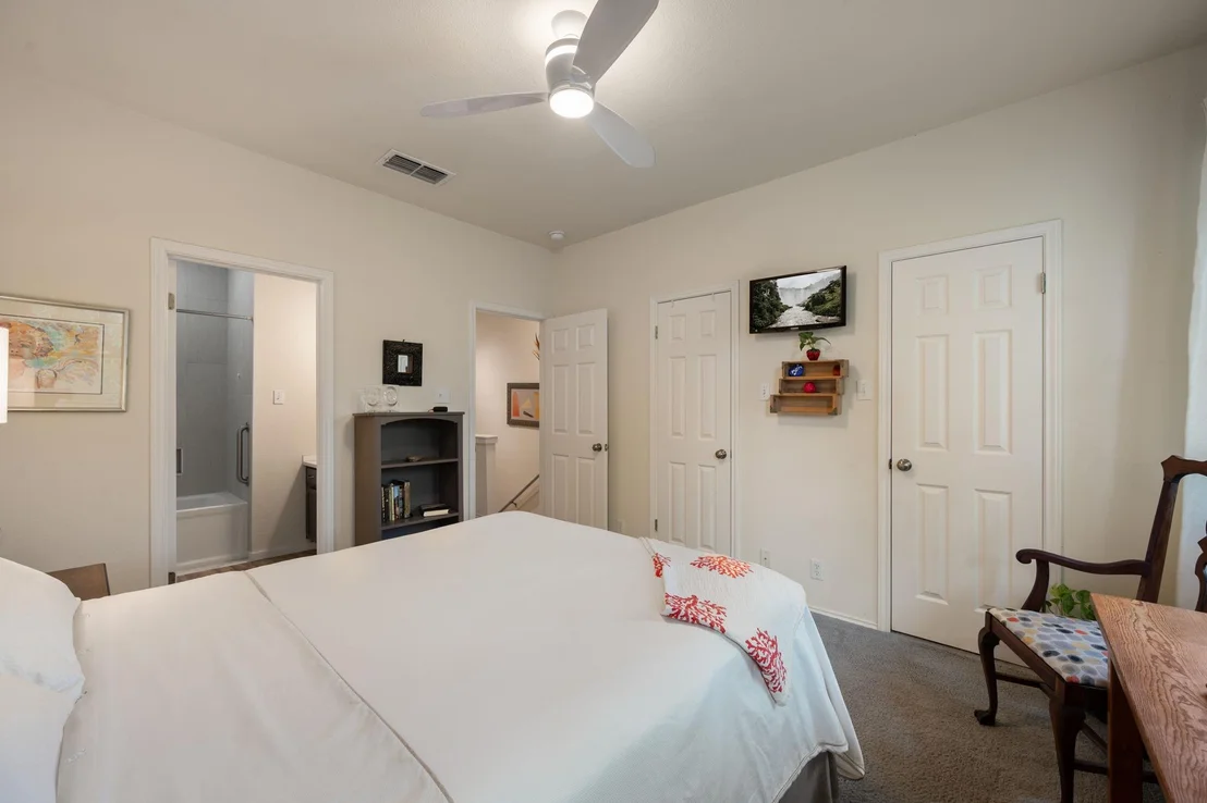Photo of Unit 32 at 12401 Los Indios TRL