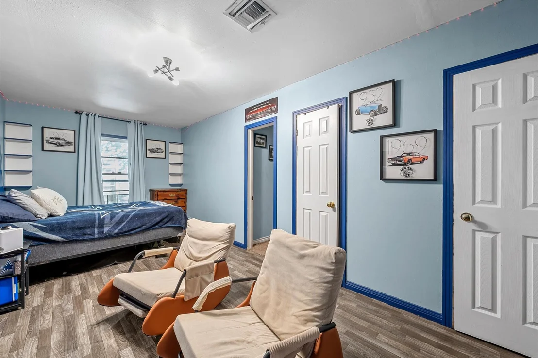 Photo of 301 N 40th ST