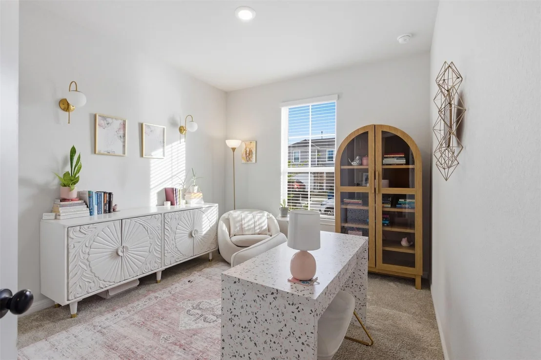 Photo of 108 Gullivers DR