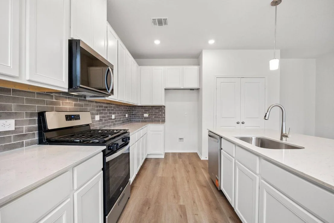 Photo of 1724 River Plateau DR
