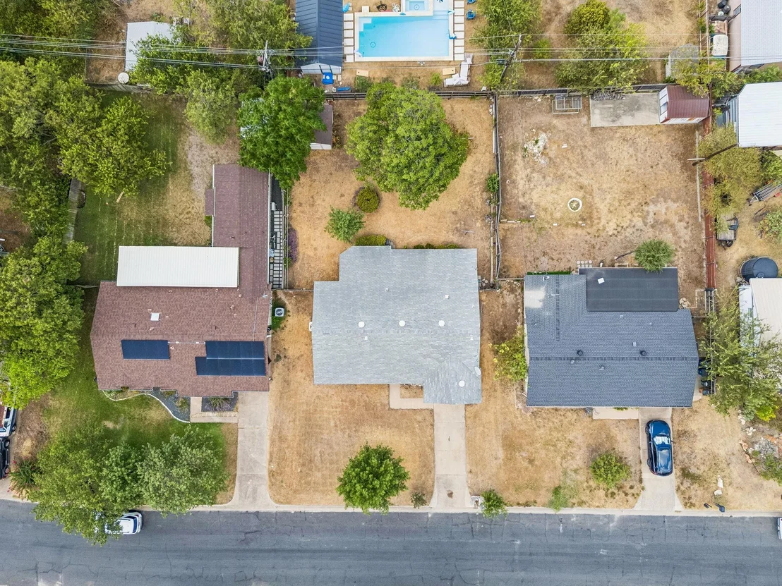 Photo of 6904 Miranda DR