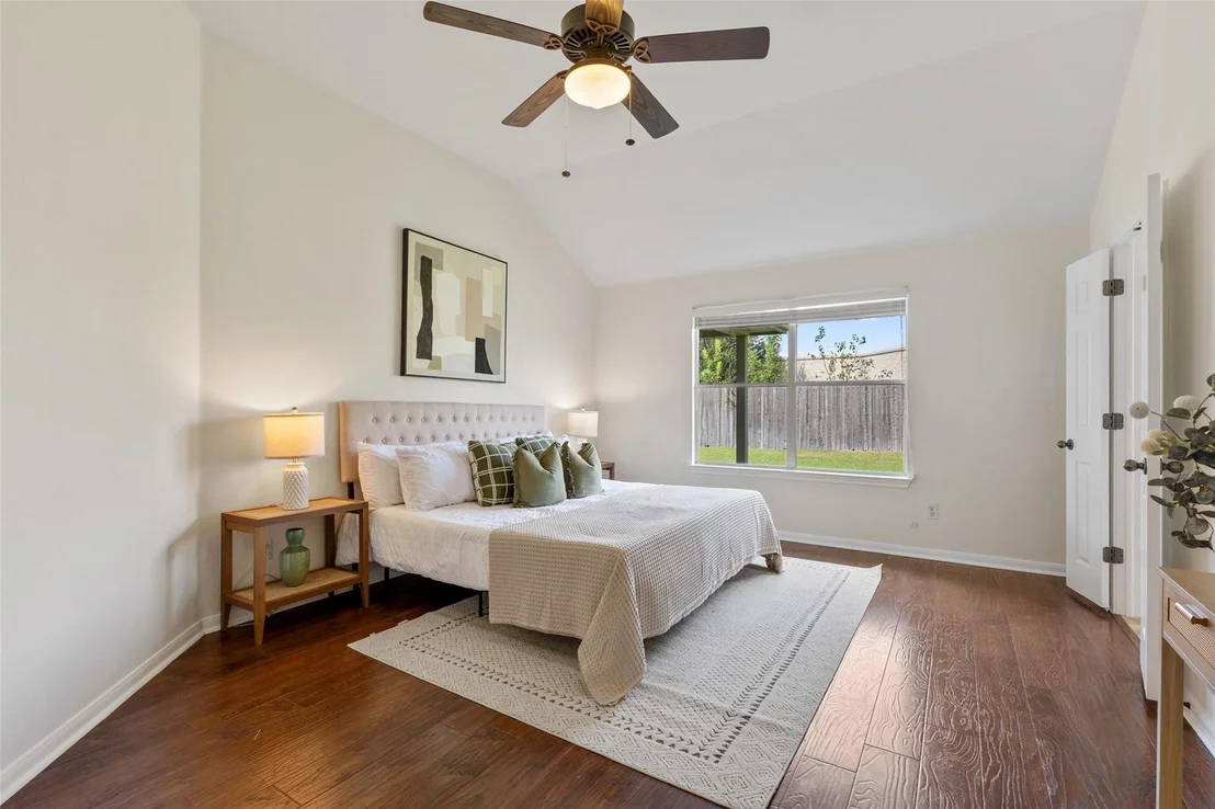Photo of 912 Abbeyglen Castle DR