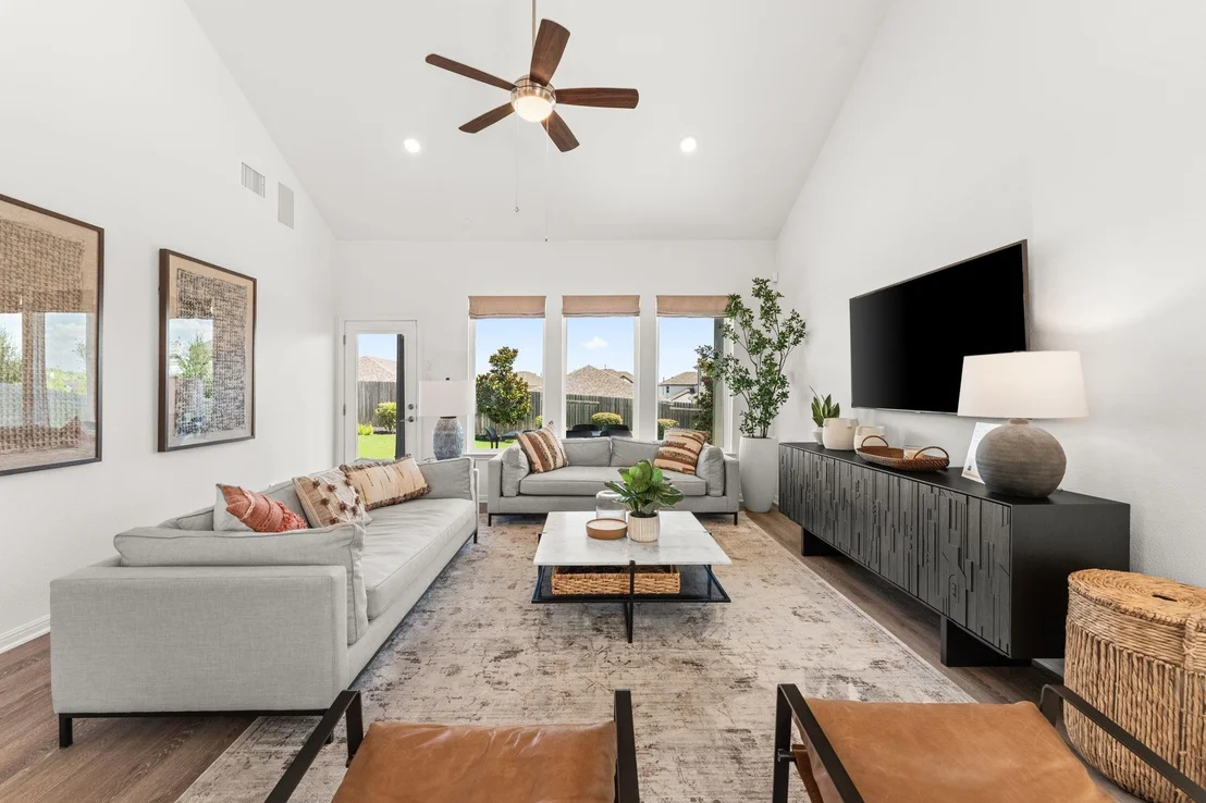 Photo of 6512 Velvet Leaf LN